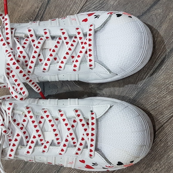 ADIDAS Limited Edition Superstar Hearts Shoes 7 - Picture 5 of 14